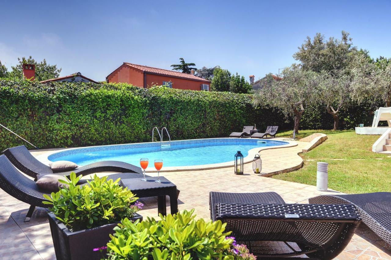 Villa Mutila Medulin Exterior foto